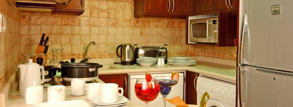 Al Safir Hotel Manama Ngoại thất bức ảnh