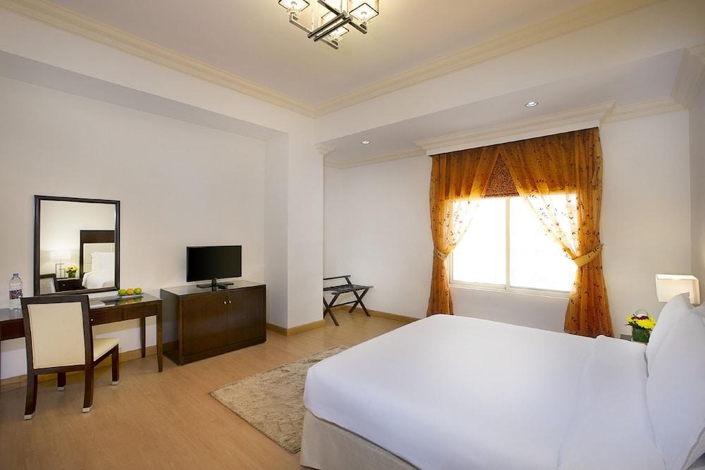 Al Safir Hotel Manama Ngoại thất bức ảnh