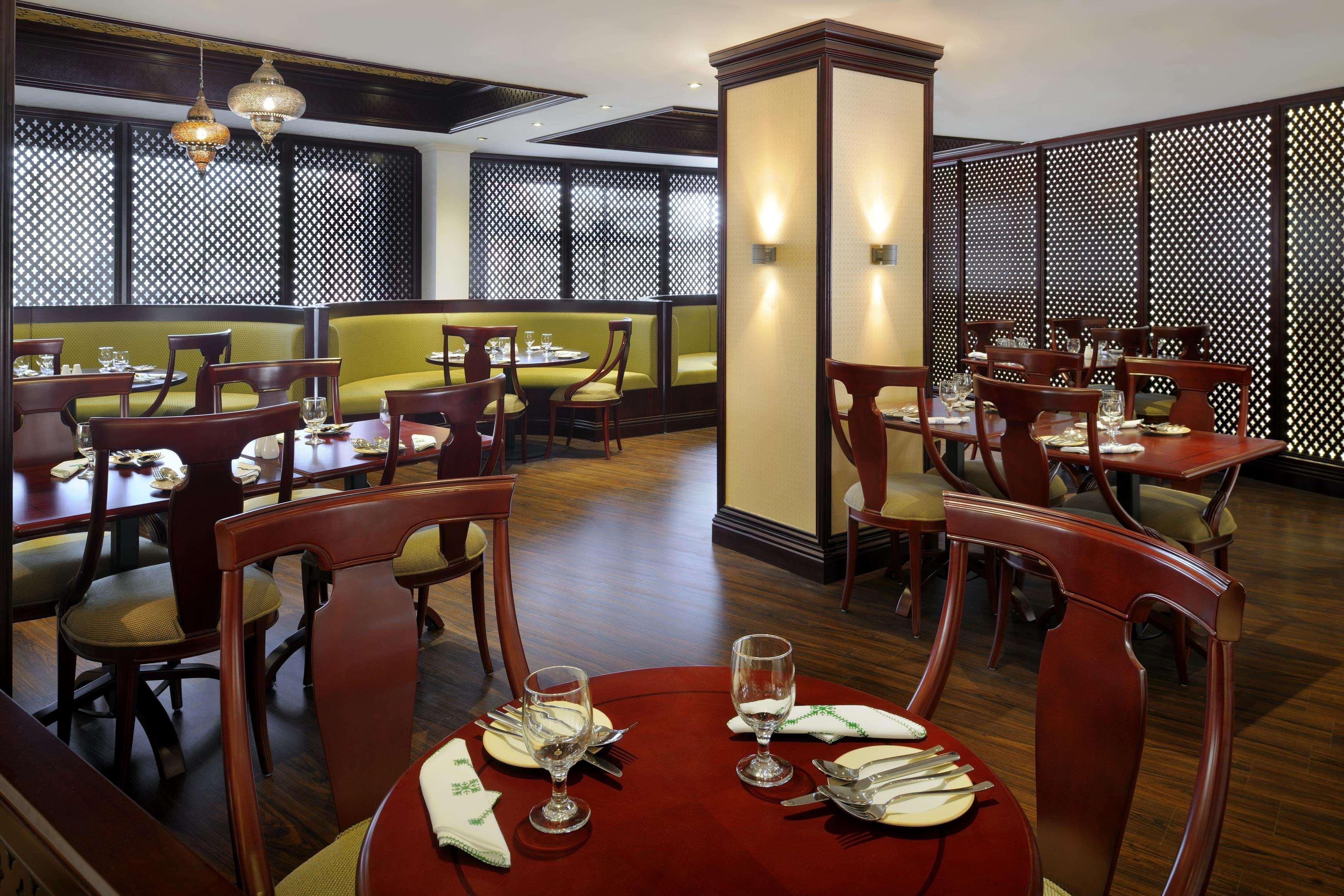 Al Safir Hotel Manama Nhà hàng bức ảnh