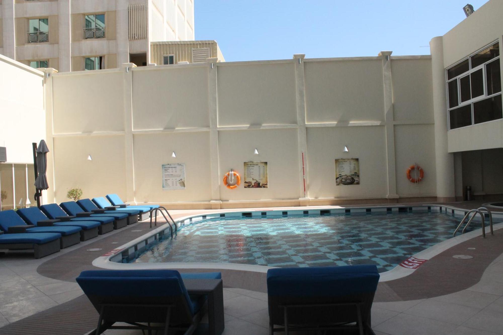 Al Safir Hotel Manama Ngoại thất bức ảnh