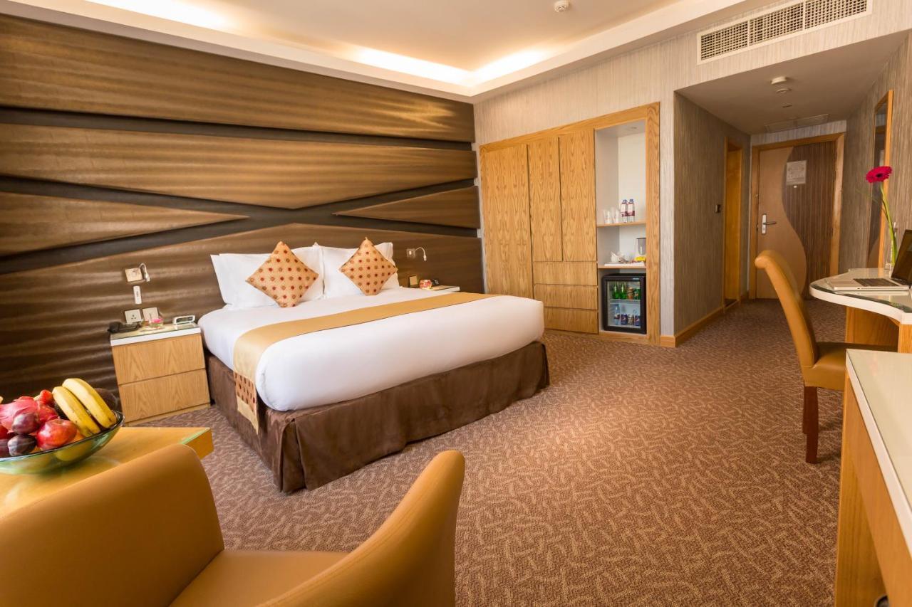Al Safir Hotel Manama Ngoại thất bức ảnh
